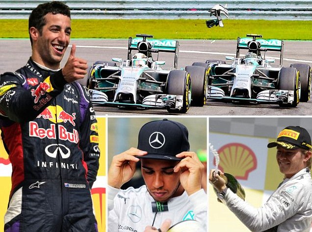 Ricciardo Juara Belgia GP, Hamilton Dipaksa Keluar Sirkuit